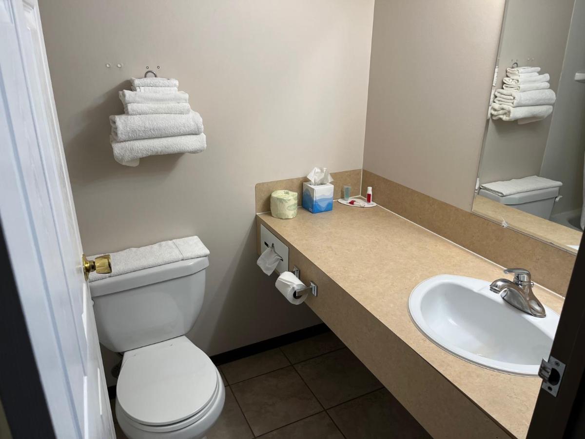 Best Stay Inn Melville Buitenkant foto